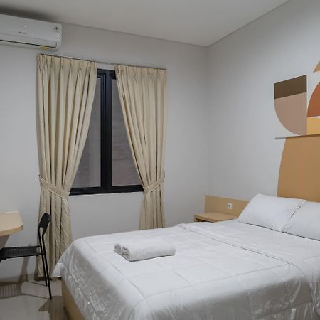 Cove Urooms Panglima Polim Jakarta Exterior photo