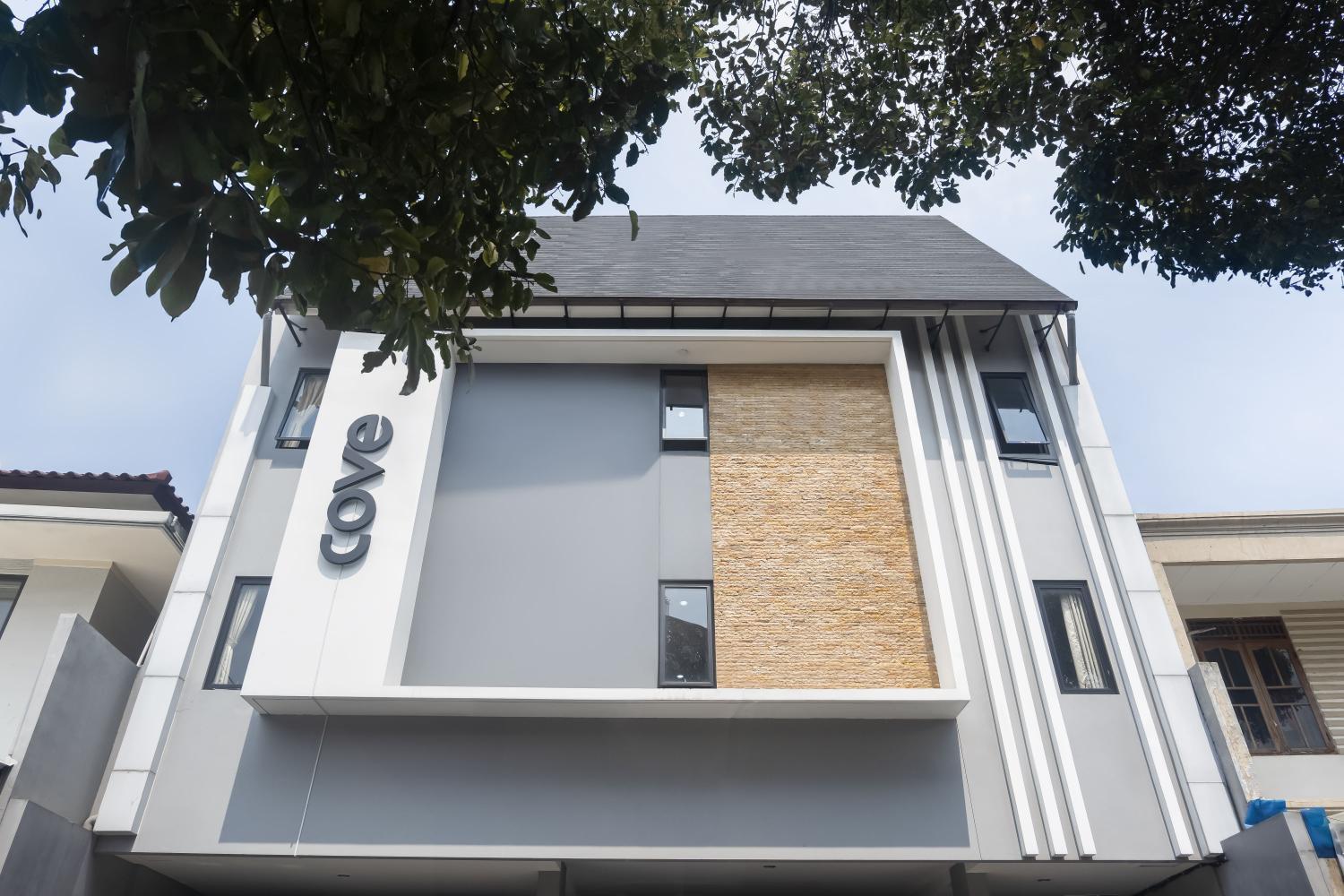 Cove Urooms Panglima Polim Jakarta Exterior photo